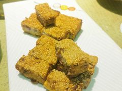 -铜锣湾·有麝自然香(重庆新天地店)