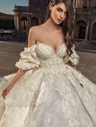 -GRACE KELLY婚纱与礼服(天津店)