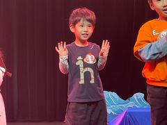 -猴有戏教育戏剧·音乐剧·主持口才·演讲朗诵辩论(环球港华师大校区)