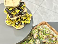 -视野联行眼镜·蔡司·尼康·授权优选门店(青浦宝龙店)