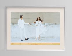 -雪中彩影婚纱摄影·微光艺术中心