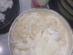 -一绪に寿喜烧(虹悦城店)