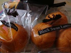 焗烤苹果，天鹅蛋-BLACKSWAN黑天鹅(环球店)