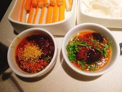 -海底捞火锅鲜切牛肉主题店(长寿路店)