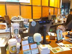 -星巴克臻选(惠州华贸天地1楼店)