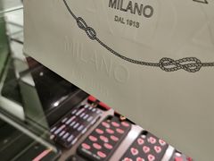 -PRADA普拉达(德基广场店)