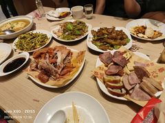-六泰居·尔滨地标·东北菜(黄河路店)