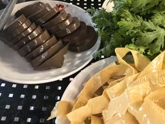 -鑫龙火锅城(青岛分店)