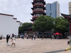 -绳金塔
