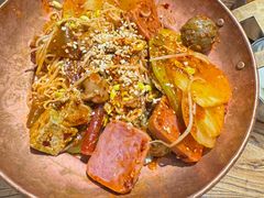 -成都你六姐·牛肉冒菜(上海陆悦汇店)