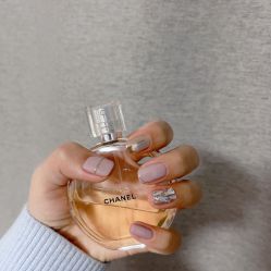 -悦指间美甲美睫