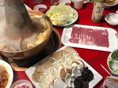 -前门·鲜肉火锅(长风店)