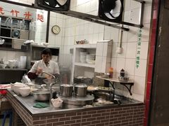 -汉记面馆(南华东路店)