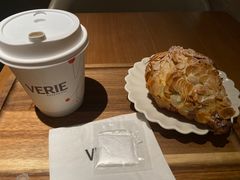 -VERIE BAKEHOUSE