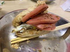 烧饼鸡蛋火腿双夹-昌顺马记小吃店(昌盛园店)