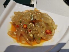凉拌海蜇-百年果林椰子鸡(中洲店)