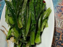 -乡村馕坑肉·烧烤·新疆菜·本地人更爱吃(阿勒泰首店)