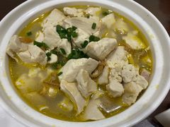 河蚌肉烧老豆腐-新虹楼饭庄(崇明陈家镇店)