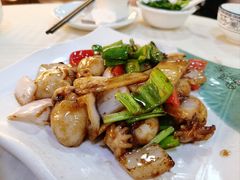 酱爆墨鱼仔-华哥私厨-原醉琼楼