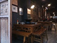 -白乐天毛肚火锅馆(南滨路店)