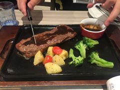 -必胜客(桐乡吾悦广场店)