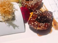 -穹六人间 people 6(岳阳路店)