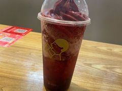 冰山杨梅桃系列-喜茶(广州北京路惠福东店)