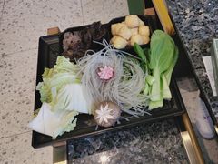 -一席地·本地鸡窝·杭帮鸡火锅(萧山银隆百货店)