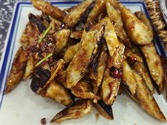 -八两八金·莱芜特色炒鸡(市南漳浦路店)
