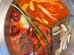 -肖婷姐大铁锅重庆火锅(南湖店)