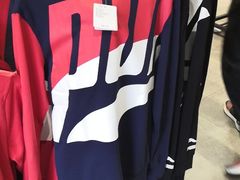 -PUMA品牌自营折扣店(天津佛罗伦萨小镇奥莱店)