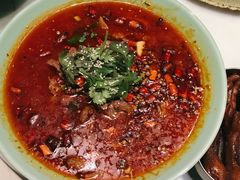 水煮牛肉-弄堂里(西溪龙湖天街店)