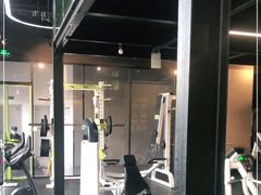 -LikingFit24小时健身•普拉提(张江店)