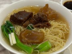 -香港百合居(LCM置汇旭辉广场店)