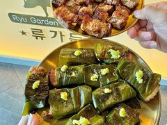 -金轮星光名座生活广场