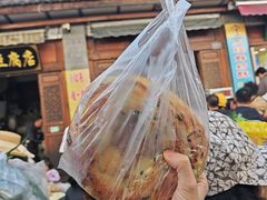 -喜洲杨记破酥粑粑