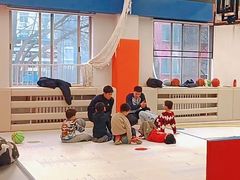 -悦动体能篮球羽毛球网球(三里河店)