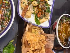 -云阿蛮云南生烫牛肉米线(奉贤路店)