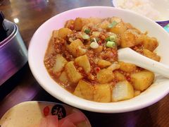 -富正毅三下锅·湘西韵味(天门山索道店)