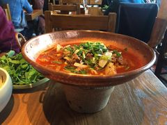 -云海肴·汽锅鸡·云南菜(天山百盛优客店)