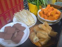 -重庆鸡公煲(沃尔玛店)