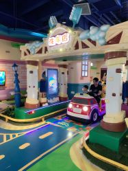 -纽西卡汽车小镇(大悦城店)