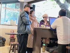 -伍湛记 · 广州老字号(龙津中路店)