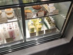面包甜点陈列柜-喜茶(上海奉贤宝龙店)