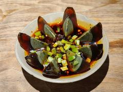 凉拌皮蛋-麻婆婆白家肥肠粉(海岸城店)
