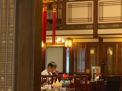 -成隆行·蟹王府(九江路店)