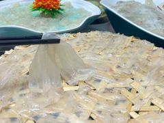 -官塘陈记鱼生·潮汕砂锅粥·牛肉火锅(潮枫路总店)