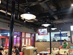 -马路牙子烧烤音乐酒馆(望京店)