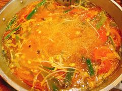 -亮欢寨酸汤鱼(沙冲路店)