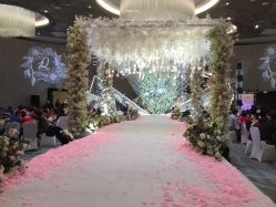 点击看大图 宴会厅-上海中心宴会厅·婚礼中心